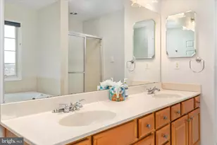 13642 Old Springhouse Ct, Lovettsville, VA 20180 - Photo 33