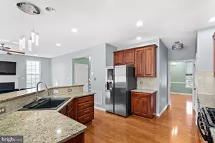 25160 Riding Center Dr, Chantilly, VA 20152 - Photo 9