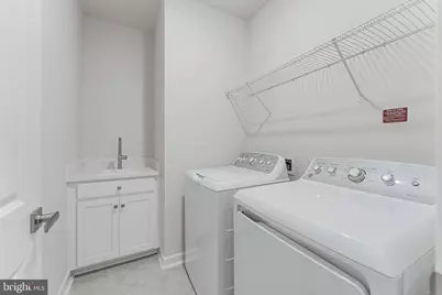 21815 Express Terrace, Ashburn, VA 20147 - Photo 19