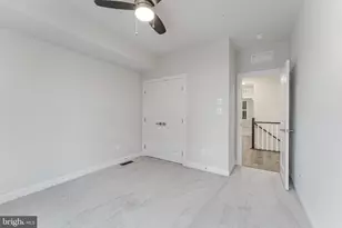 21815 Express Ter, Ashburn, VA 20147 - Photo 25