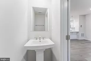 21815 Express Ter, Ashburn, VA 20147 - Photo 11