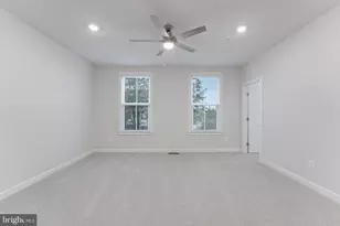 21815 Express Ter, Ashburn, VA 20147 - Photo 27