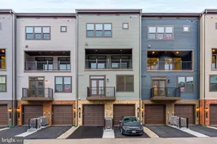 21815 Express Ter, Ashburn, VA 20147 - Photo 37