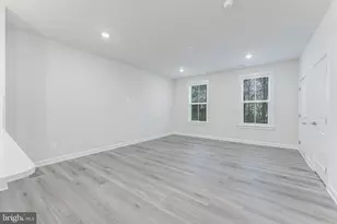 21815 Express Ter, Ashburn, VA 20147 - Photo 9