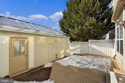 26143 Nimbleton Square, Chantilly, VA 20152 - Photo 3