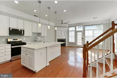 26143 Nimbleton Square, Chantilly, VA 20152 - Photo 15