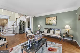 19082 Parallel Bluffs Ct, Leesburg, VA 20176 - Photo 13