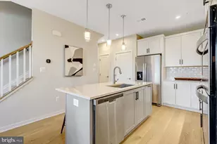 22379 Roanoke Rise Terrace, Ashburn, VA 20148 - Photo 9