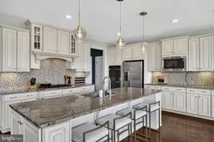 25014 Dahlia Manor Pl, Aldie, VA 20105 - Photo 7