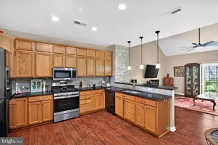 44348 Sunset Maple Dr, Ashburn, VA 20147 - Photo 11