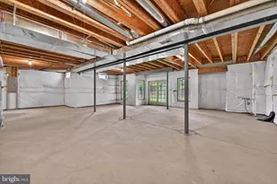 43355 La Belle Pl, Ashburn, VA 20147 - Photo 51