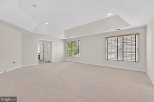 43355 La Belle Pl, Ashburn, VA 20147 - Photo 39