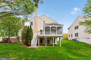 43355 La Belle Pl, Ashburn, VA 20147 - Photo 11