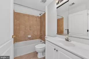 43355 La Belle Pl, Ashburn, VA 20147 - Photo 47