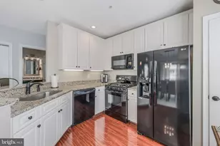 43114 Watercrest Square, Chantilly, VA 20152 - Photo 11