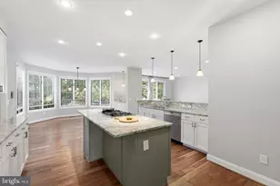 43949 Bruceton Mills Cir, Ashburn, VA 20147 - Photo 7