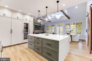 18969 Peale Ln, Leesburg, VA 20175 - Photo 11