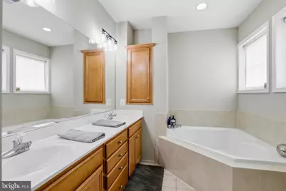 24684 Rosebay Terrace, Aldie, VA 20105 - Photo 17