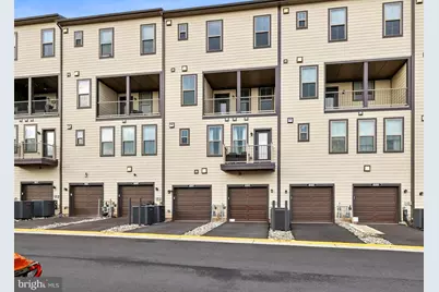 46007 Woodpecker Sq., Sterling, VA 20165 - Photo 25