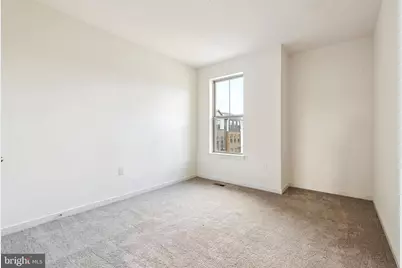 46007 Woodpecker Sq., Sterling, VA 20165 - Photo 19