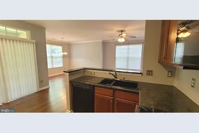 43840 Hickory Corner Terrace #114, Ashburn, VA 20147 - Photo 5