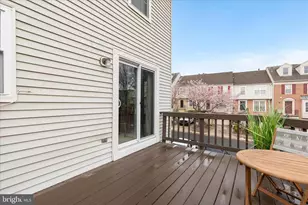 45591 Hutchens Square, Sterling, VA 20166 - Photo 23