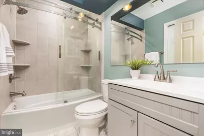 45591 Hutchens Square, Sterling, VA 20166 - Photo 13