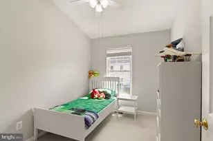 42760 Atchison Terrace, Chantilly, VA 20152 - Photo 17