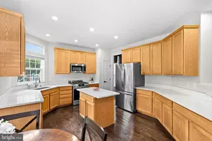 42839 Champney Ct, Broadlands, VA 20148 - Photo 15