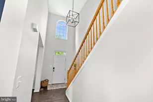 42839 Champney Ct, Broadlands, VA 20148 - Photo 3