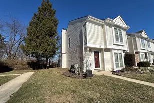 326 Lancaster Square, Sterling, VA 20164 - Photo 3