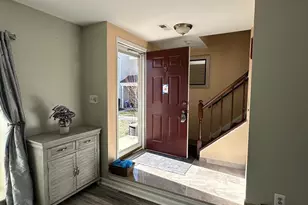 326 Lancaster Square, Sterling, VA 20164 - Photo 5