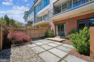 1800 Blue Marble Terrace SE, Leesburg, VA 20175 - Photo 33