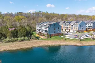 1800 Blue Marble Terrace SE, Leesburg, VA 20175 - Photo 39