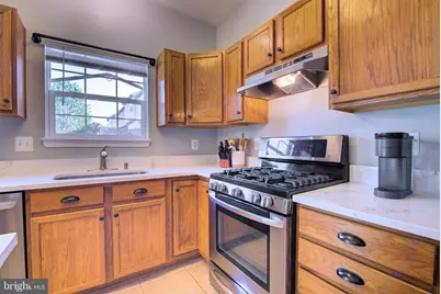 528 Tuliptree Square NE, Leesburg, VA 20176 - Photo 13