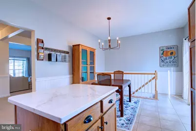 528 Tuliptree Square NE, Leesburg, VA 20176 - Photo 9