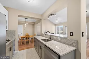 46628 Drysdale Terrace, Sterling, VA 20165 - Photo 5