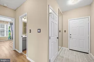 46628 Drysdale Terrace, Sterling, VA 20165 - Photo 5