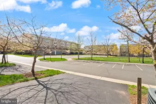 42279 Riggins Ridge Terrace, Brambleton, VA 20148 - Photo 43