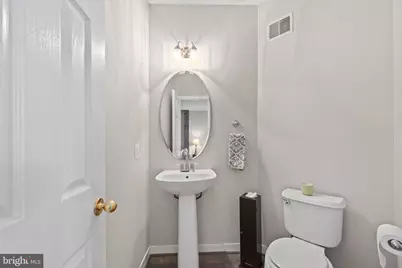 122 Goldsworth Terrace SW, Leesburg, VA 20175 - Photo 17