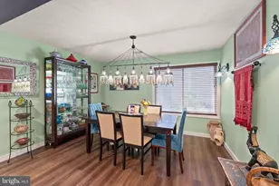 112 Hopeland Ln, Sterling, VA 20164 - Photo 13