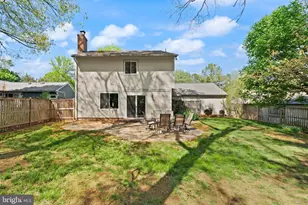 112 Hopeland Ln, Sterling, VA 20164 - Photo 47