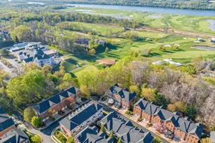 47772 Scotsborough Square, Potomac Falls, VA 20165 - Photo 79