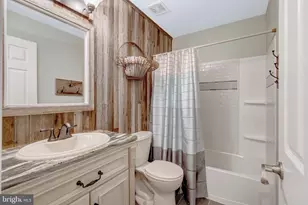 20799 Amberview Ct, Ashburn, VA 20147 - Photo 39