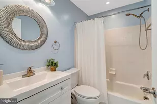 20799 Amberview Ct, Ashburn, VA 20147 - Photo 33