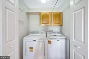 20799 Amberview Ct, Ashburn, VA 20147 - Photo 15