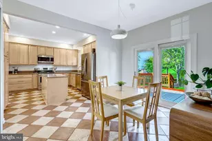 20799 Amberview Ct, Ashburn, VA 20147 - Photo 13