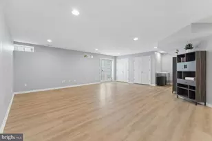 23342 Higbee Ln, Brambleton, VA 20148 - Photo 57
