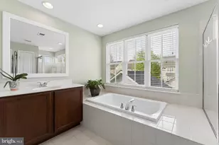23342 Higbee Ln, Brambleton, VA 20148 - Photo 41