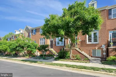 42746 Tunstall Terrace, Ashburn, VA 20147 - Photo 3